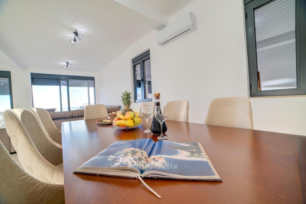 Villa Jelena With Private Pool - Lapcici Budva Exterior photo
