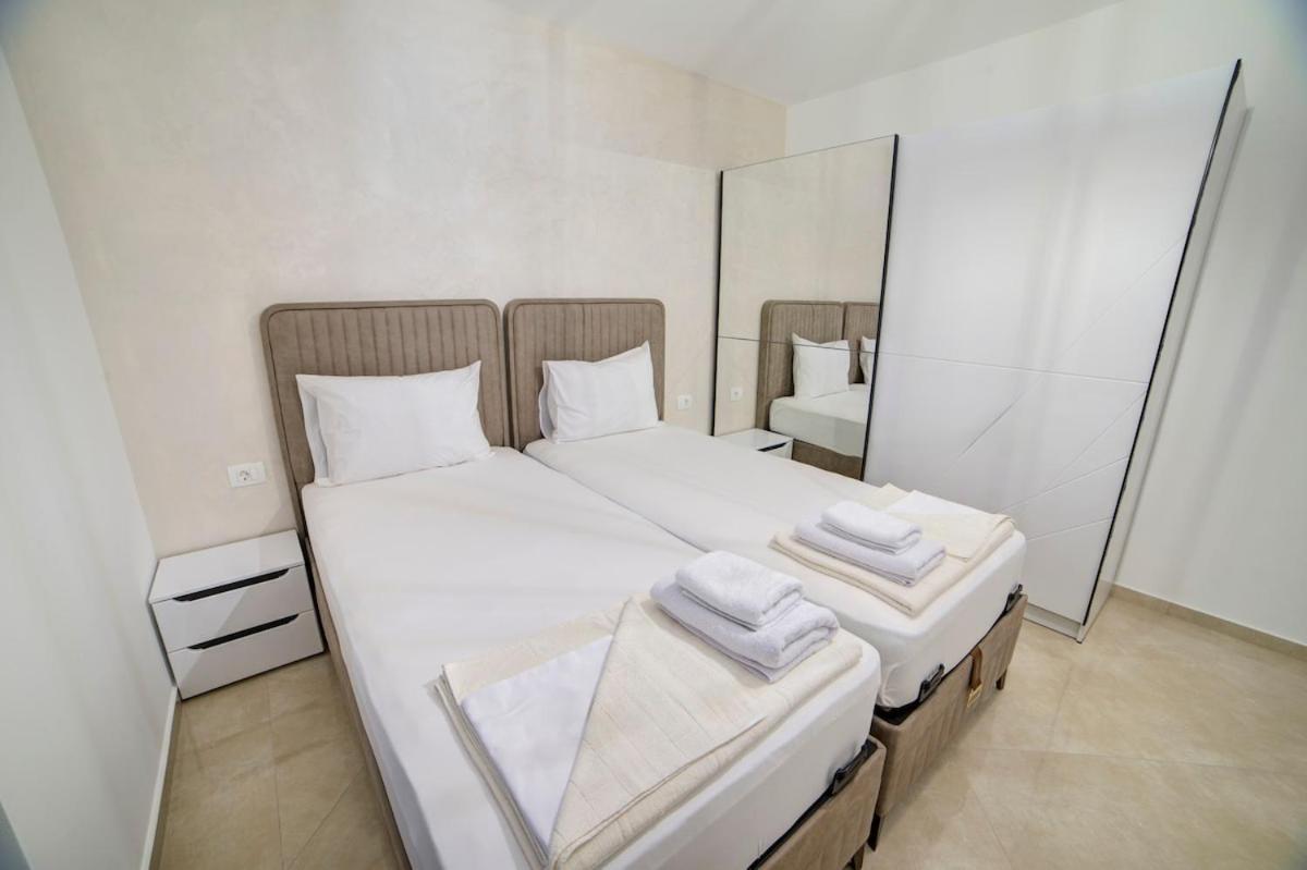 Villa Jelena With Private Pool - Lapcici Budva Exterior photo